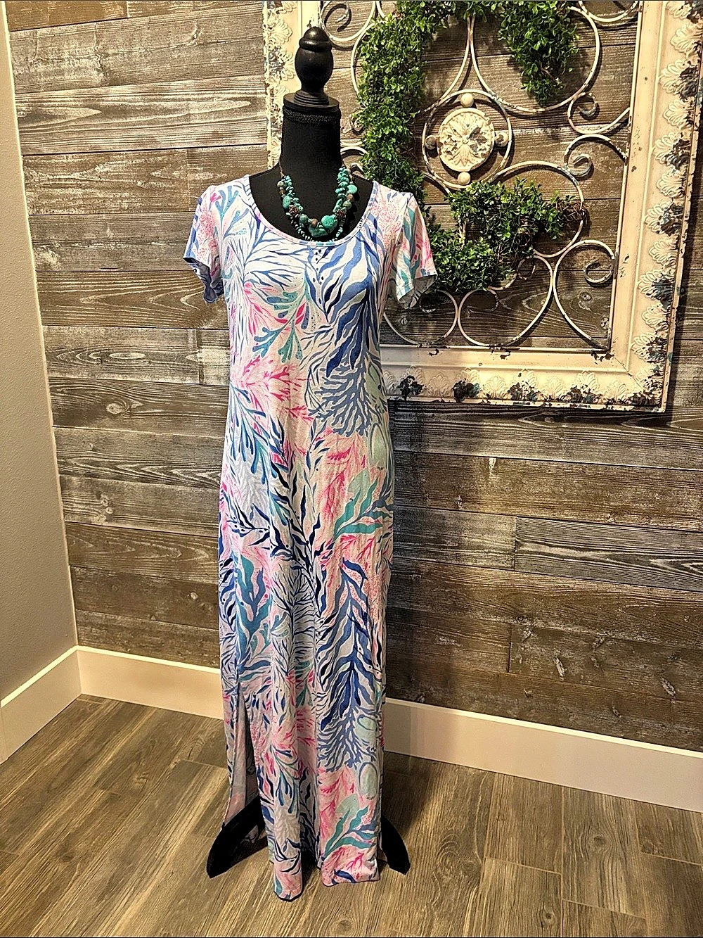 Lilly Pulitzer (Size M) Women’s Ocean Beach Maxi Dress - Rayon & Spandex Blend